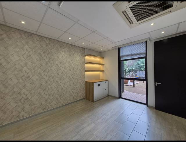 70M² OFFICE TO LET IN ROSEBANK